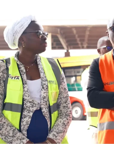 Dakar Mobilité accueille la Banque mondiale et une délégation guinéenne pour une visite d&rsquo;échanges autour du BRT de Dakar, SunuBRT